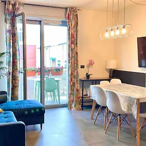  Apartament Center - Modern Flat With Free Parking And Wifi - B
